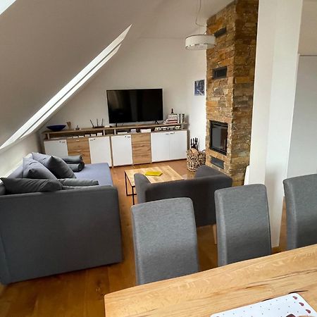 Apartman “U Nas V Podkrovi“ V Rezidenci Klostermann, Zelezna Ruda 24 Exteriör bild