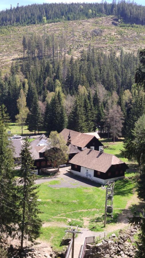 Apartman “U Nas V Podkrovi“ V Rezidenci Klostermann, Zelezna Ruda 24 Exteriör bild